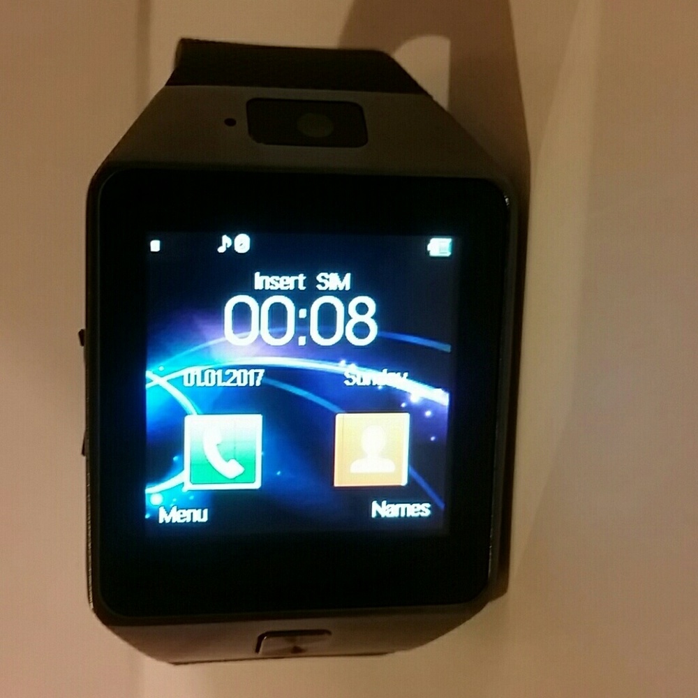 Smartwatch - Picture 3 of 8